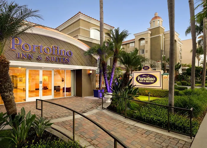 Anaheim Portofino Inn & Suites